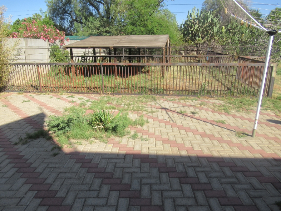 4 Bedroom Property for Sale in Riebeeckstad Free State